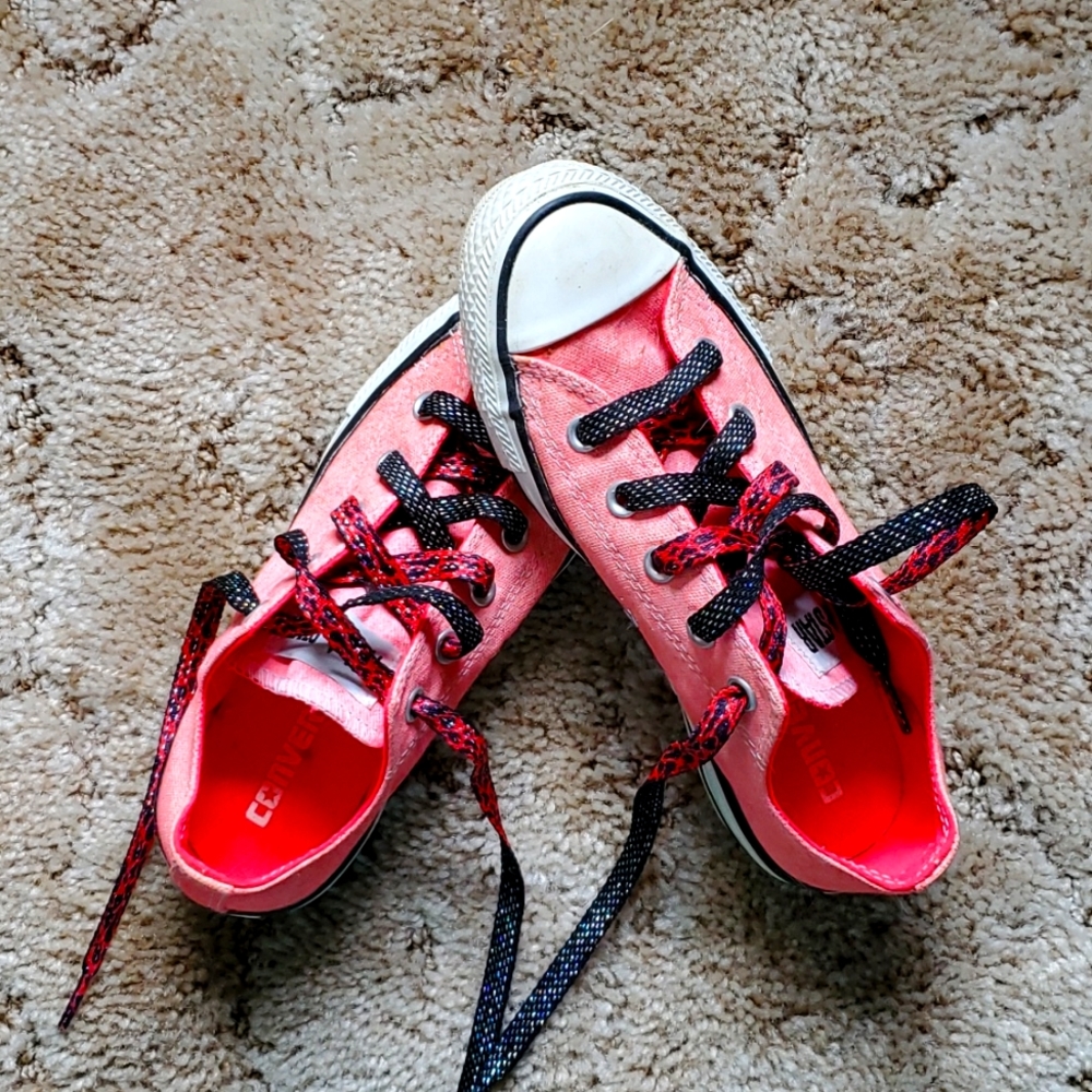 Pink Converse Sneaker